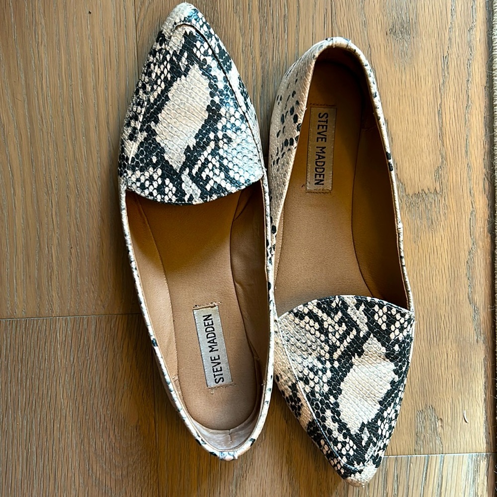Steve Madden Snake Skin Flats